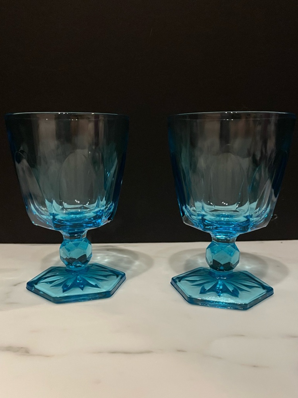 Blue Glass Goblet Set - Elegant Stemware